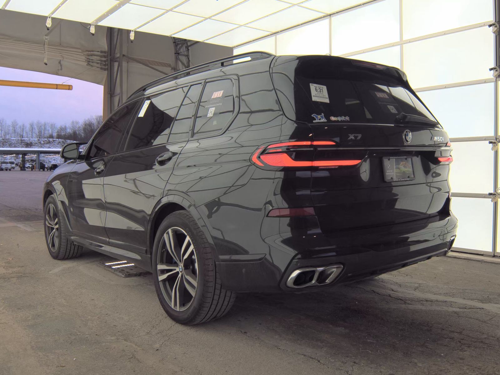 2025 BMW X7 M60i AWD