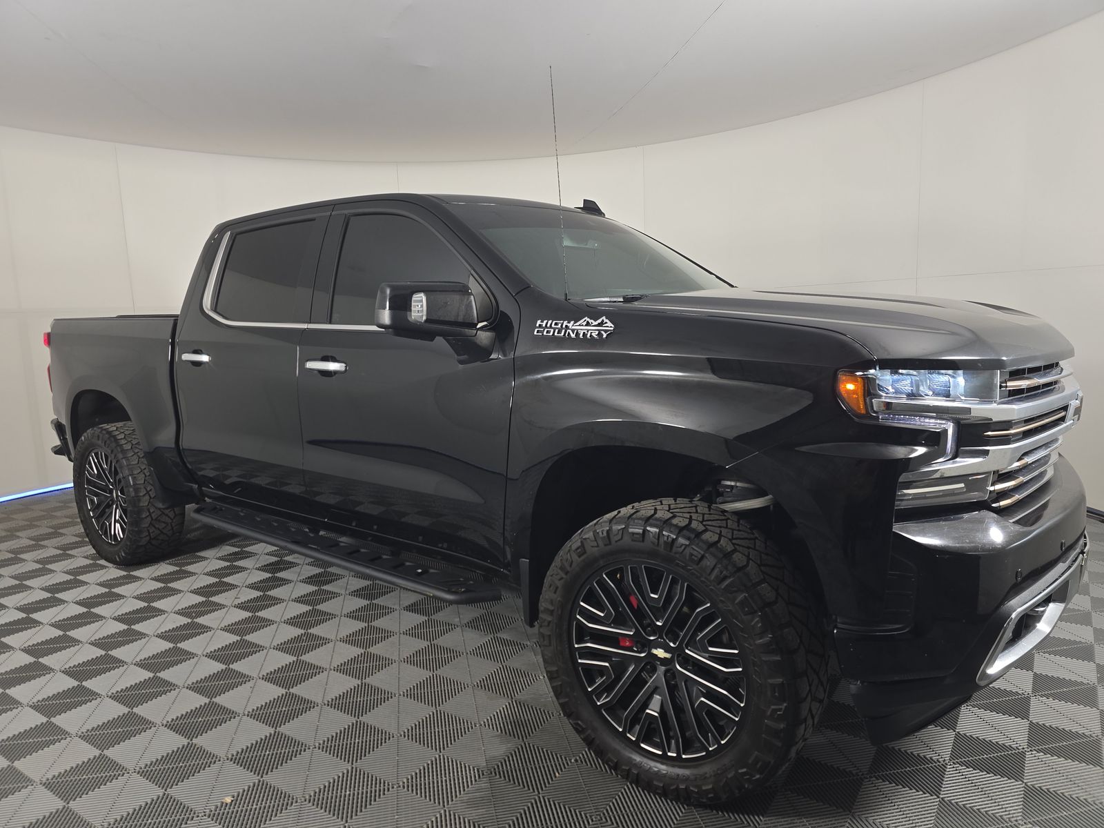 2019 Chevrolet Silverado 1500 High Country AWD