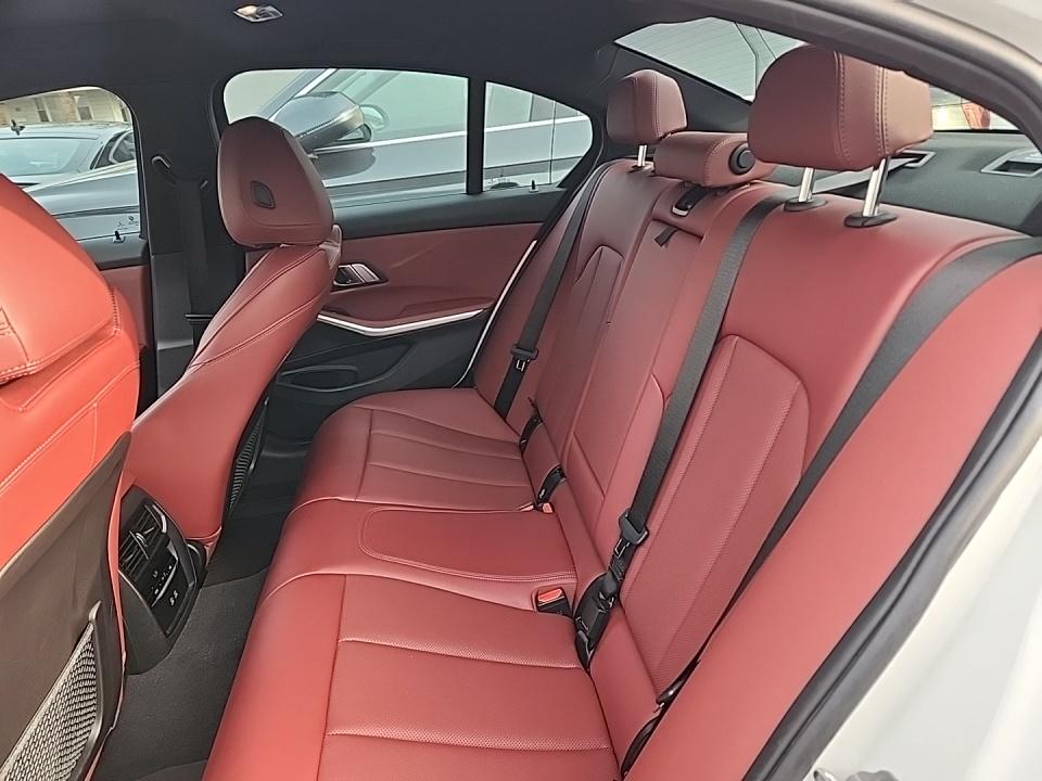 2023 BMW 3 Series 330i xDrive AWD