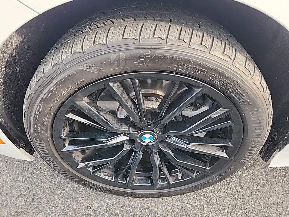 2023 BMW 3 Series 330i xDrive AWD