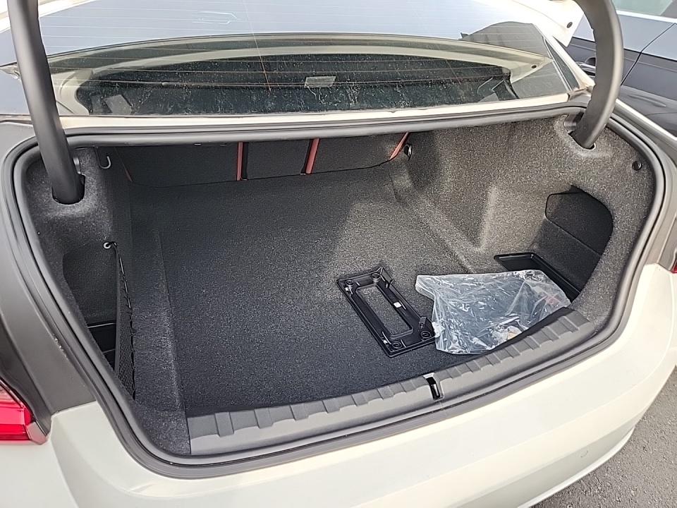 2023 BMW 3 Series 330i xDrive AWD