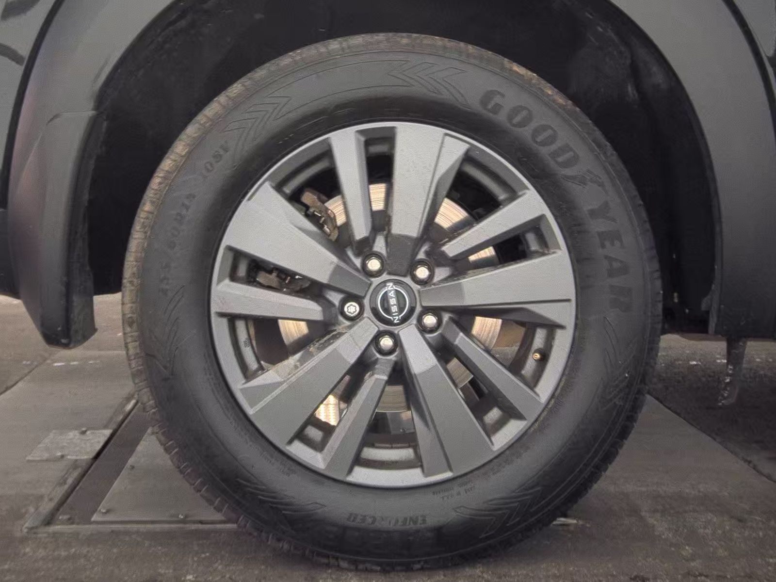 2022 Nissan Pathfinder SV AWD