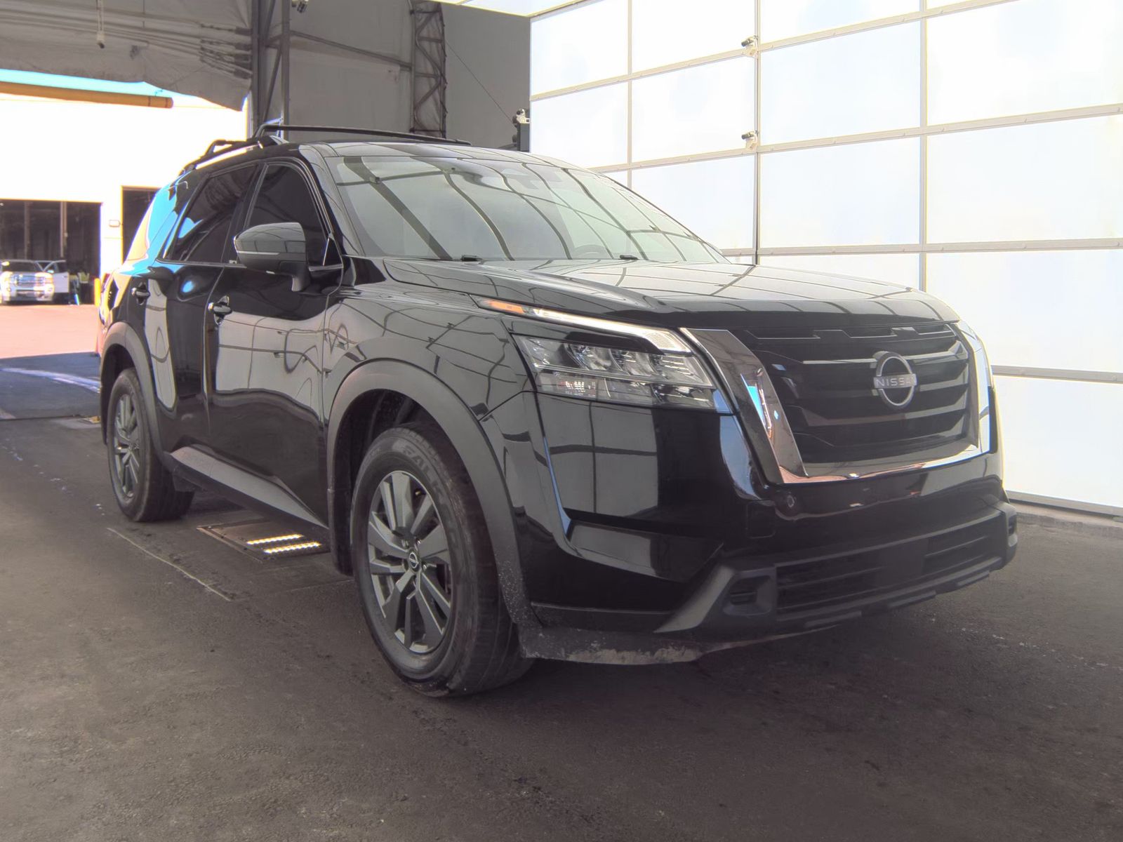 2022 Nissan Pathfinder SV AWD