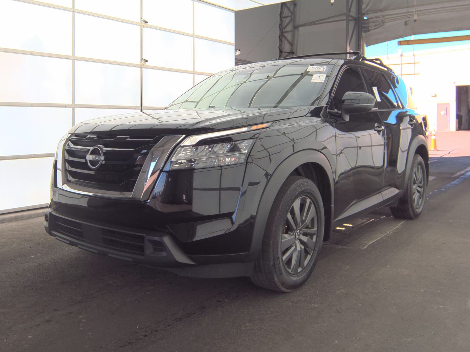 2022 Nissan Pathfinder SV AWD