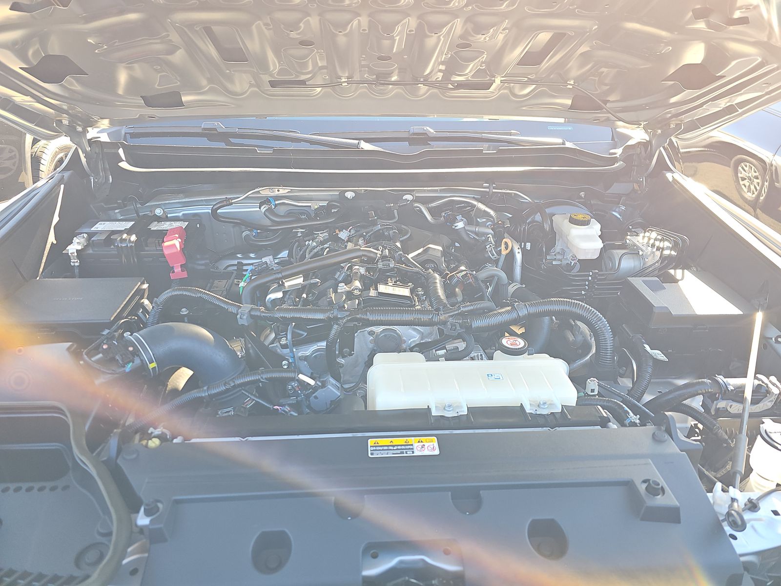 2024 Toyota Tacoma SR5 AWD