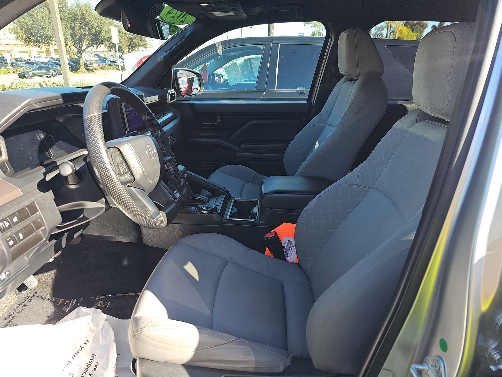 2024 Toyota Tacoma SR5 AWD