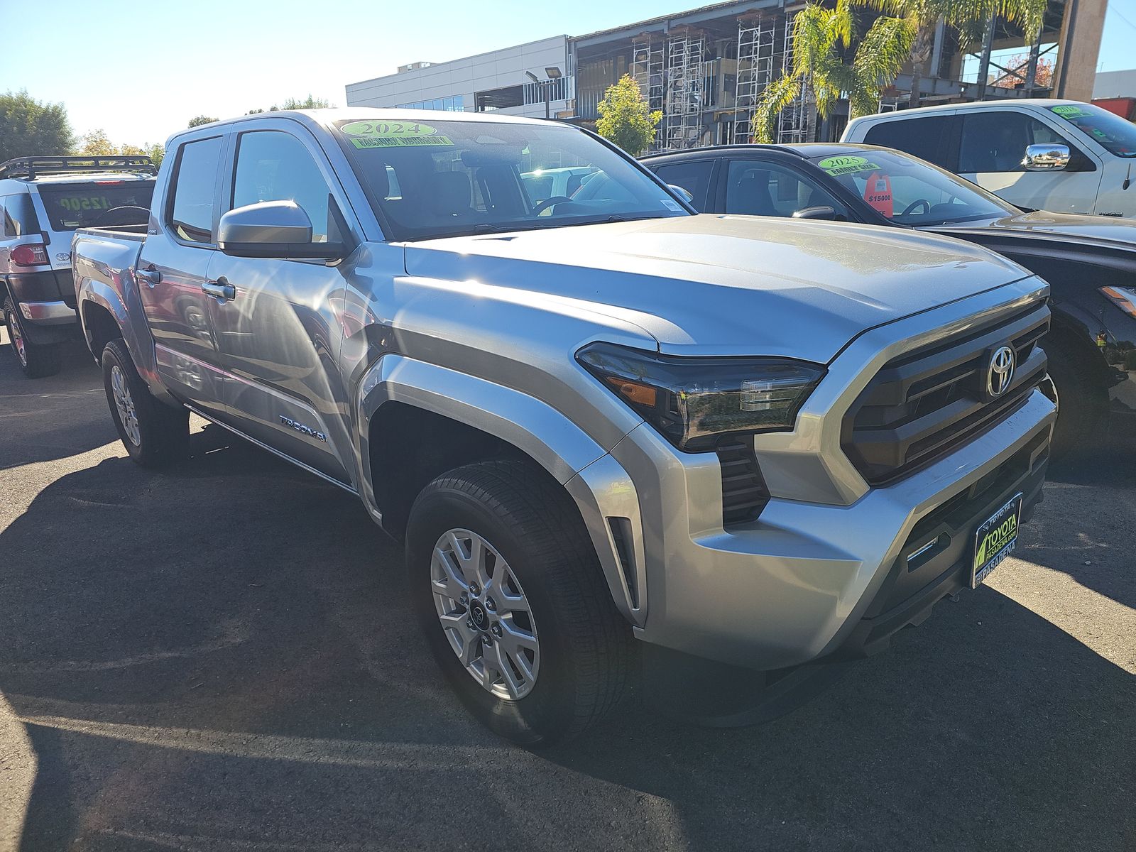 2024 Toyota Tacoma SR5 AWD