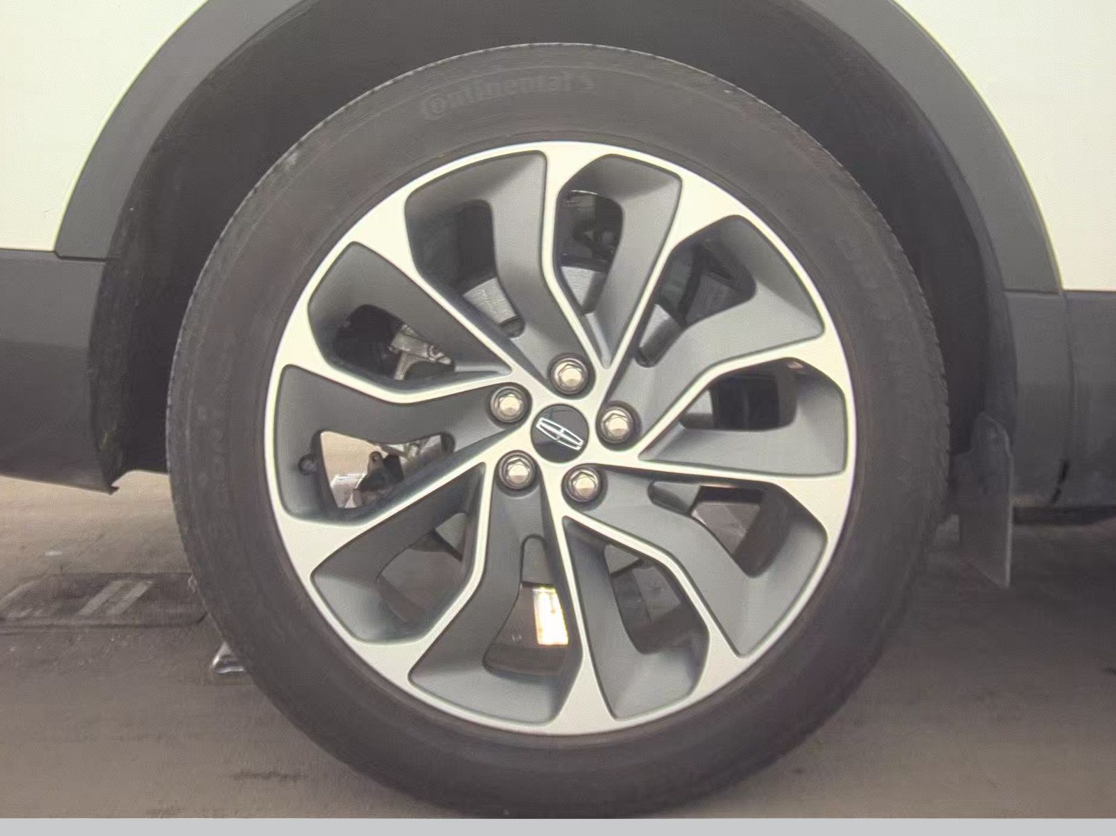 2023 Lincoln Nautilus Reserve FWD