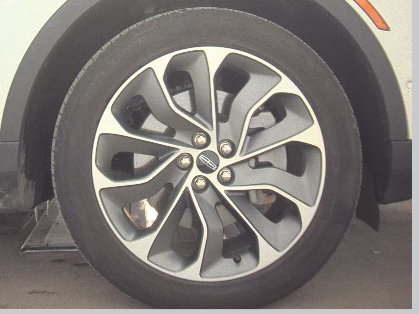 2023 Lincoln Nautilus Reserve FWD