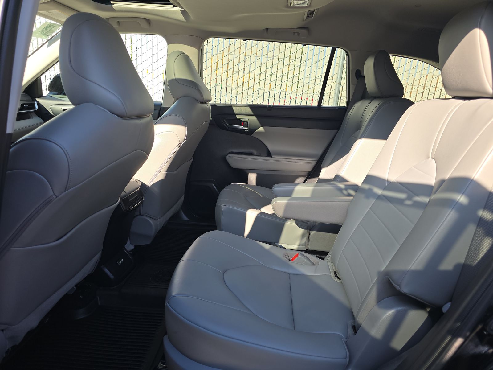 2022 Toyota Highlander Hybrid XLE AWD