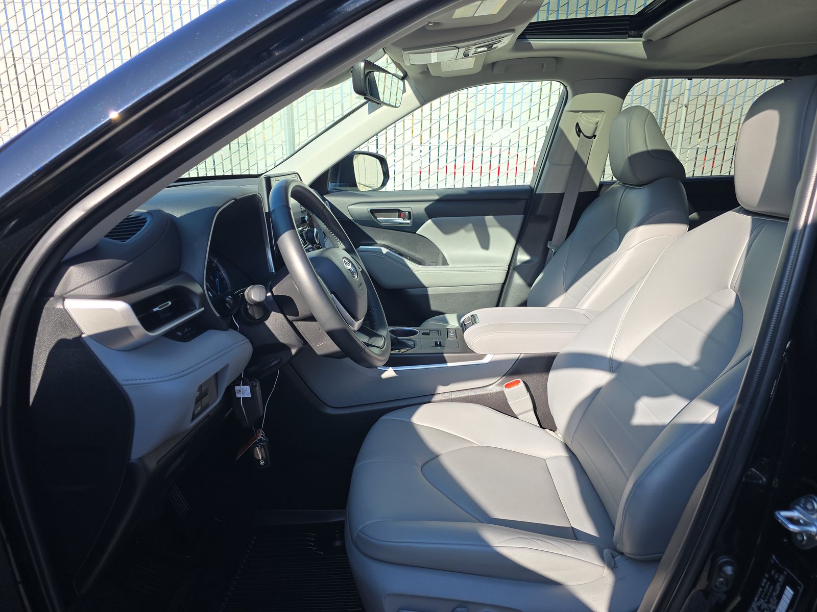 2022 Toyota Highlander Hybrid XLE AWD