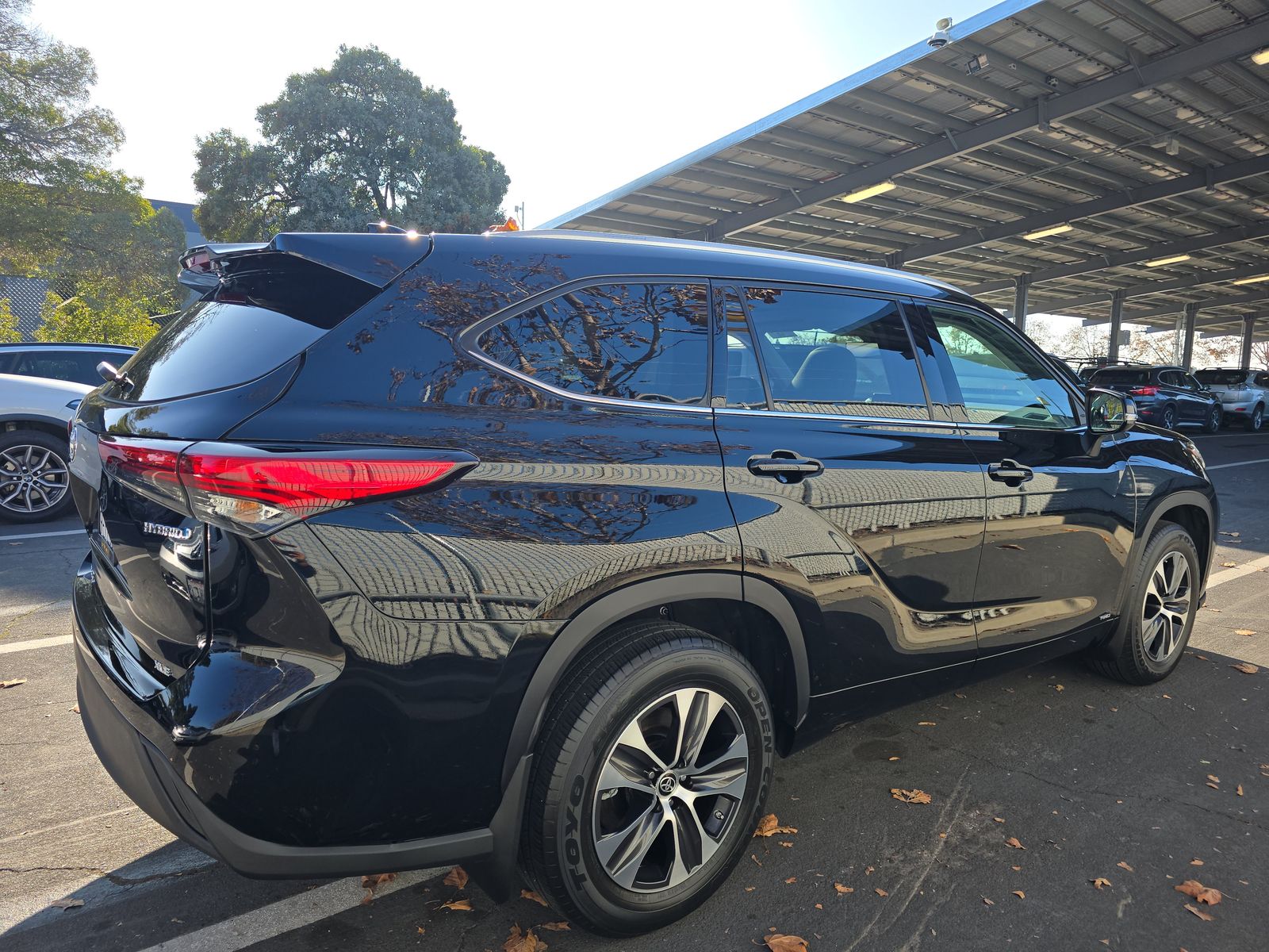 2022 Toyota Highlander Hybrid XLE AWD