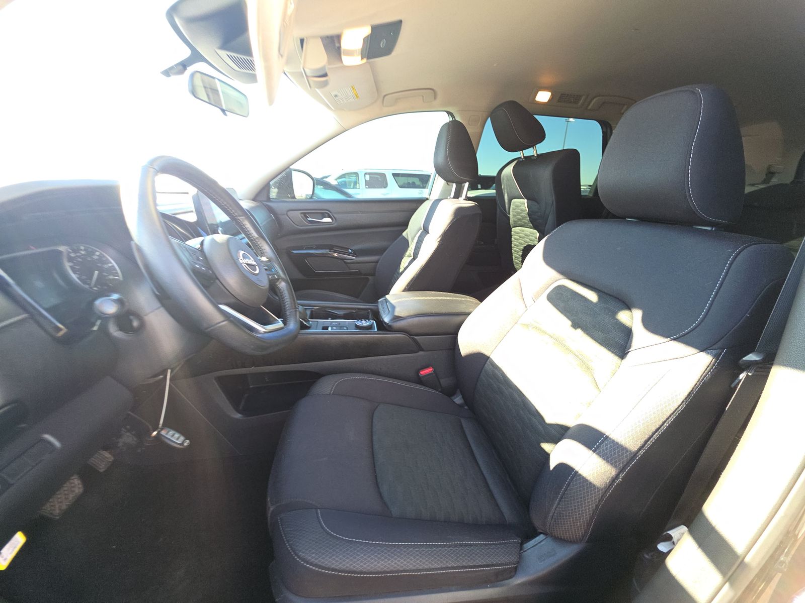 2022 Nissan Pathfinder SV AWD