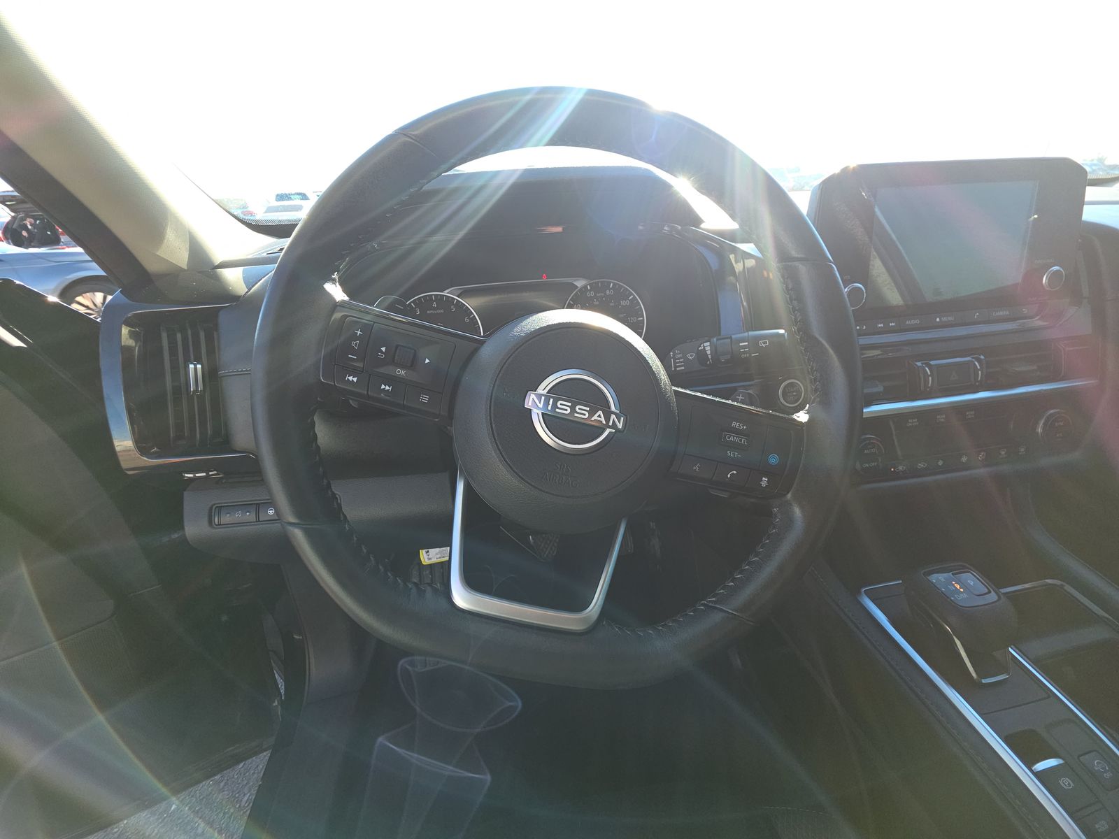 2022 Nissan Pathfinder SV AWD