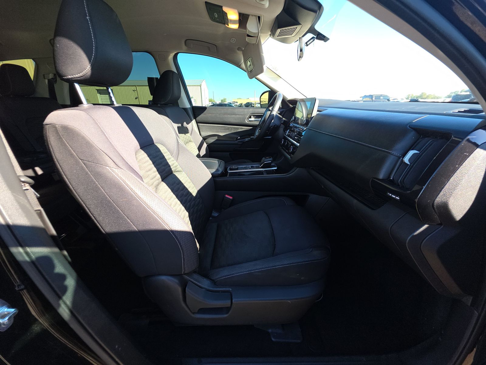 2022 Nissan Pathfinder SV AWD