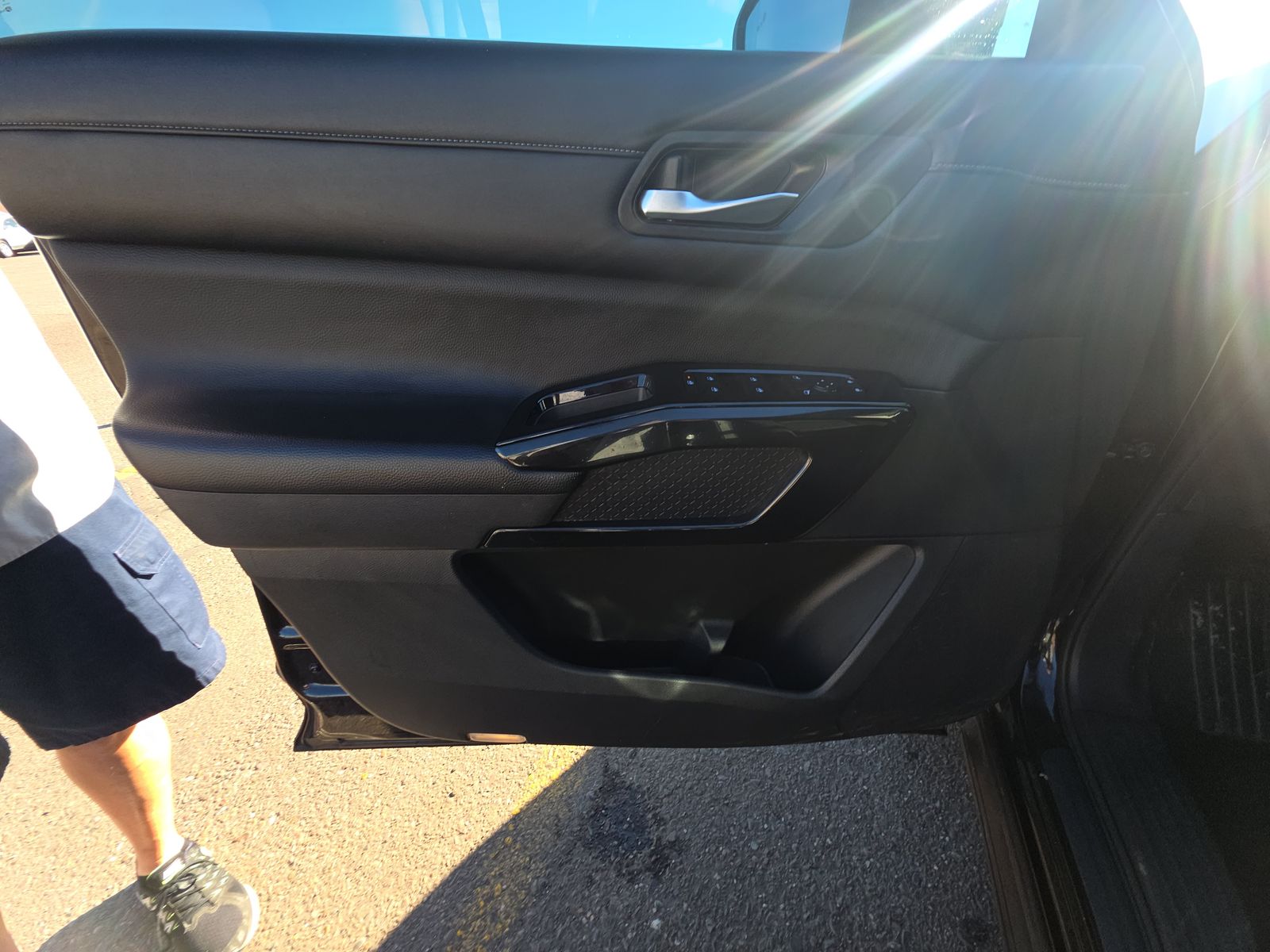 2022 Nissan Pathfinder SV AWD