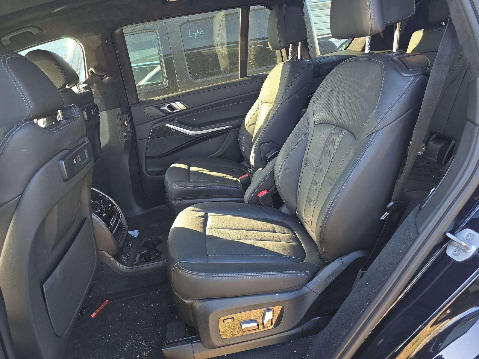 2022 BMW X7 xDrive40i AWD