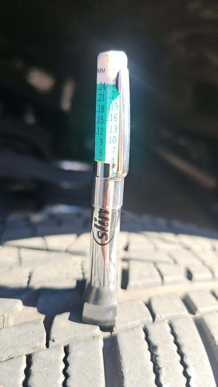 2024 Toyota Tacoma SR5 AWD