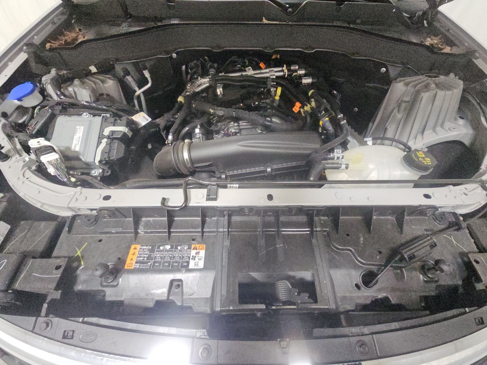 2025 Ford Explorer Active RWD