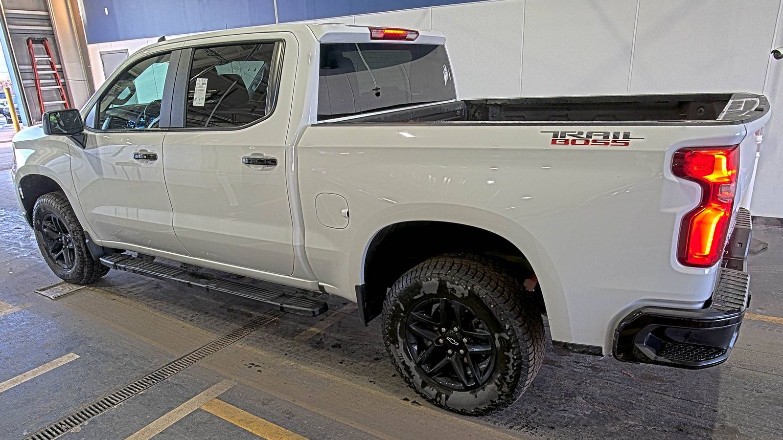 2023 Chevrolet Silverado 1500 LT Trail Boss AWD