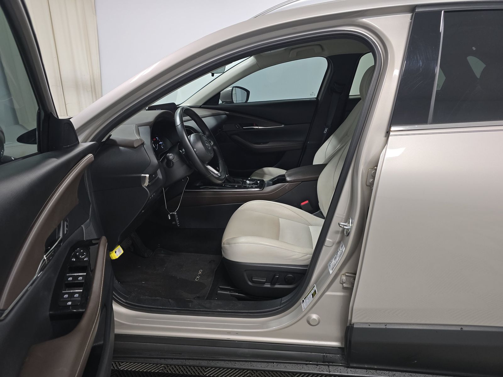 2023 MAZDA CX-30 2.5 S Premium Package AWD