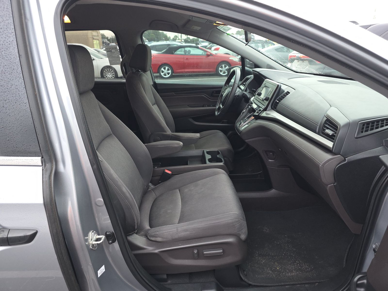 2019 Honda Odyssey LX FWD