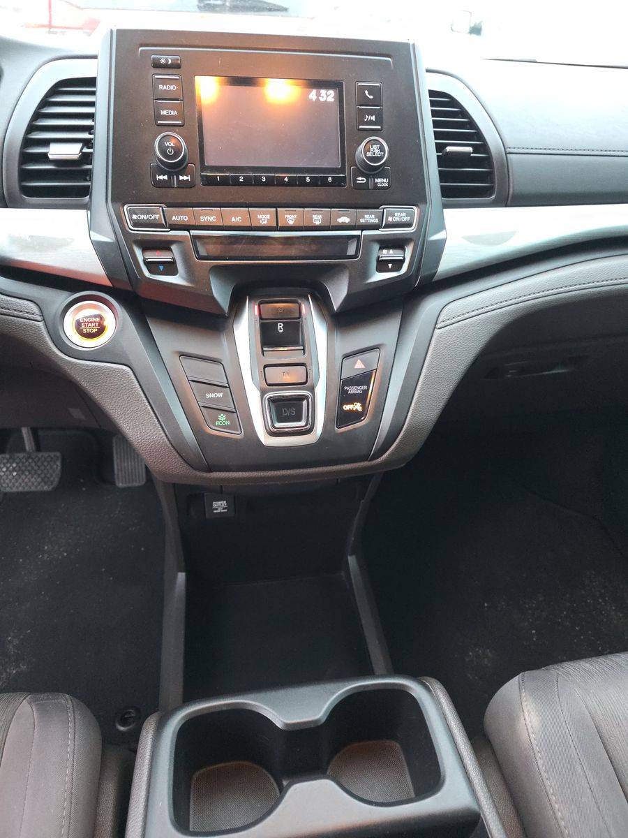 2019 Honda Odyssey LX FWD