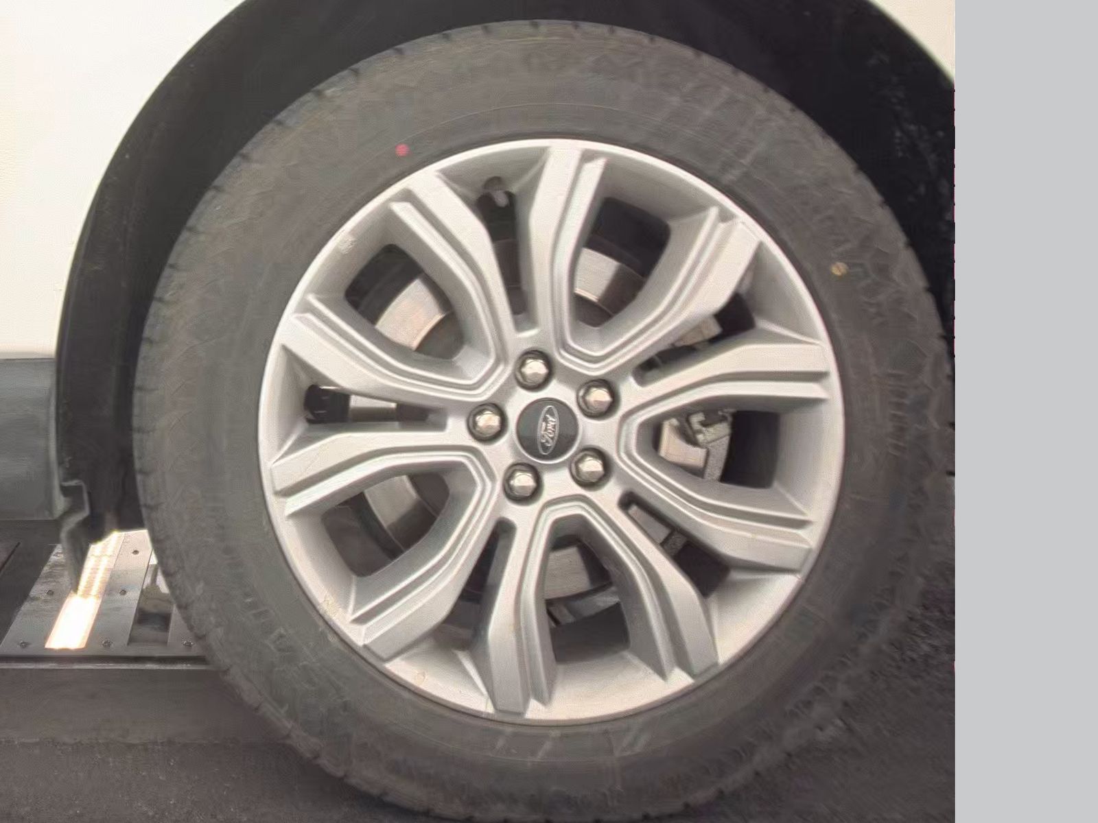 2023 Ford Edge Titanium AWD