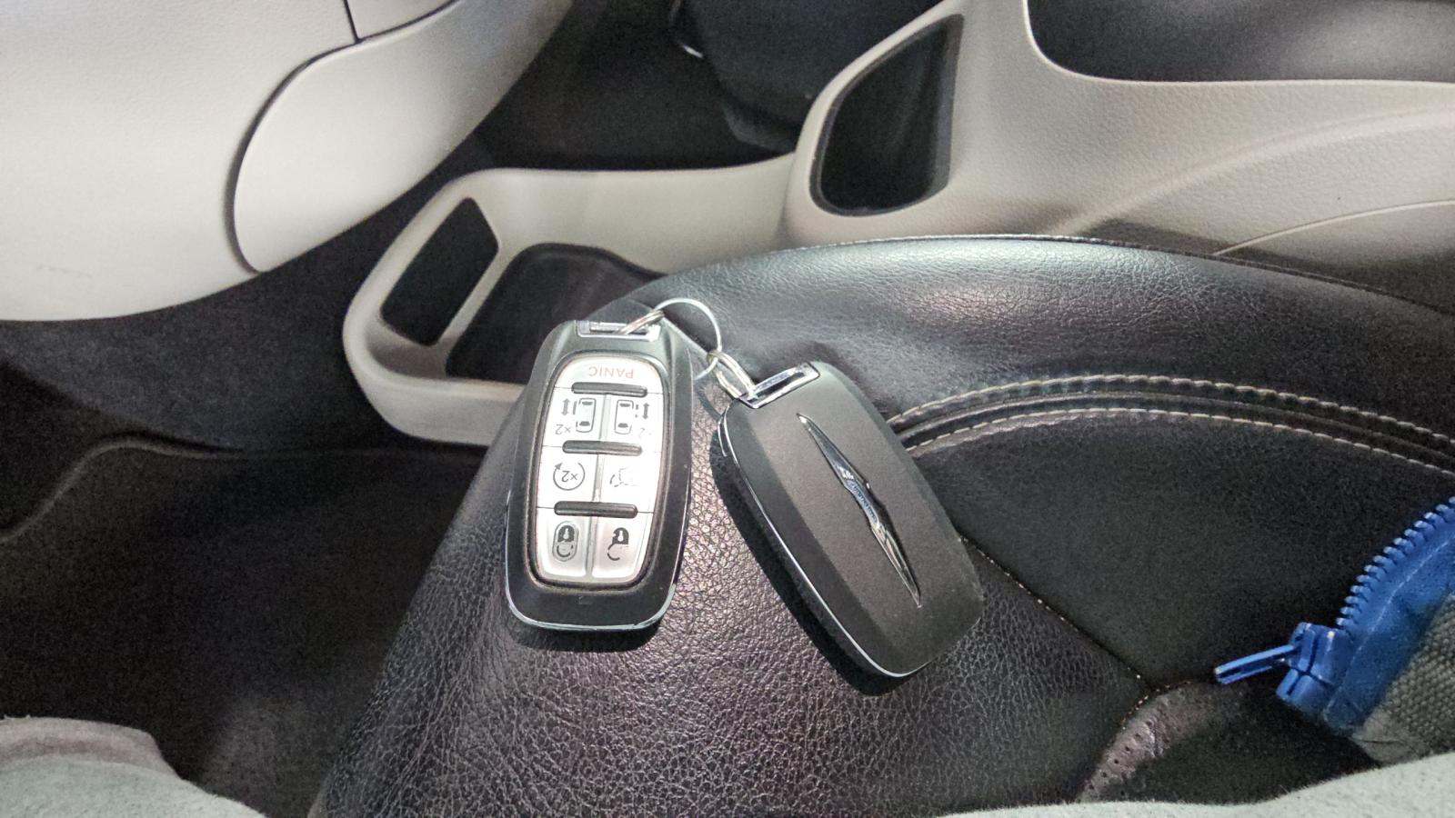 2022 Chrysler Pacifica Touring L FWD