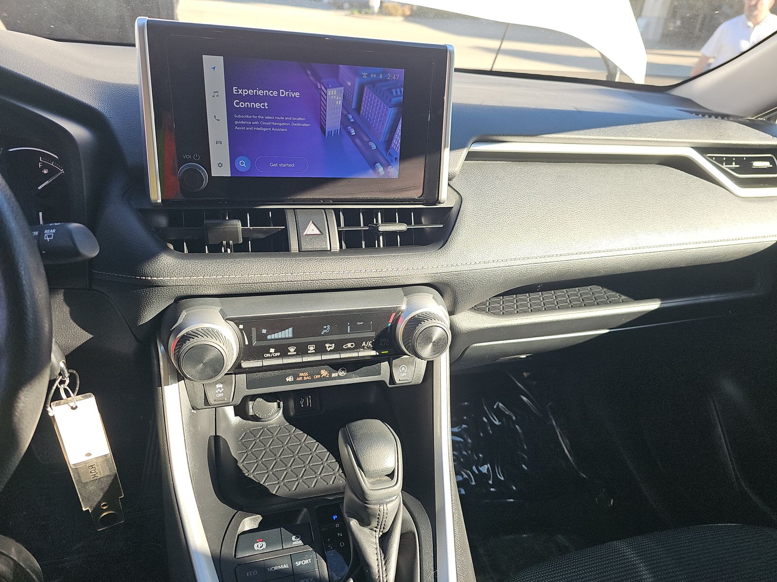 2024 Toyota RAV4 LE AWD