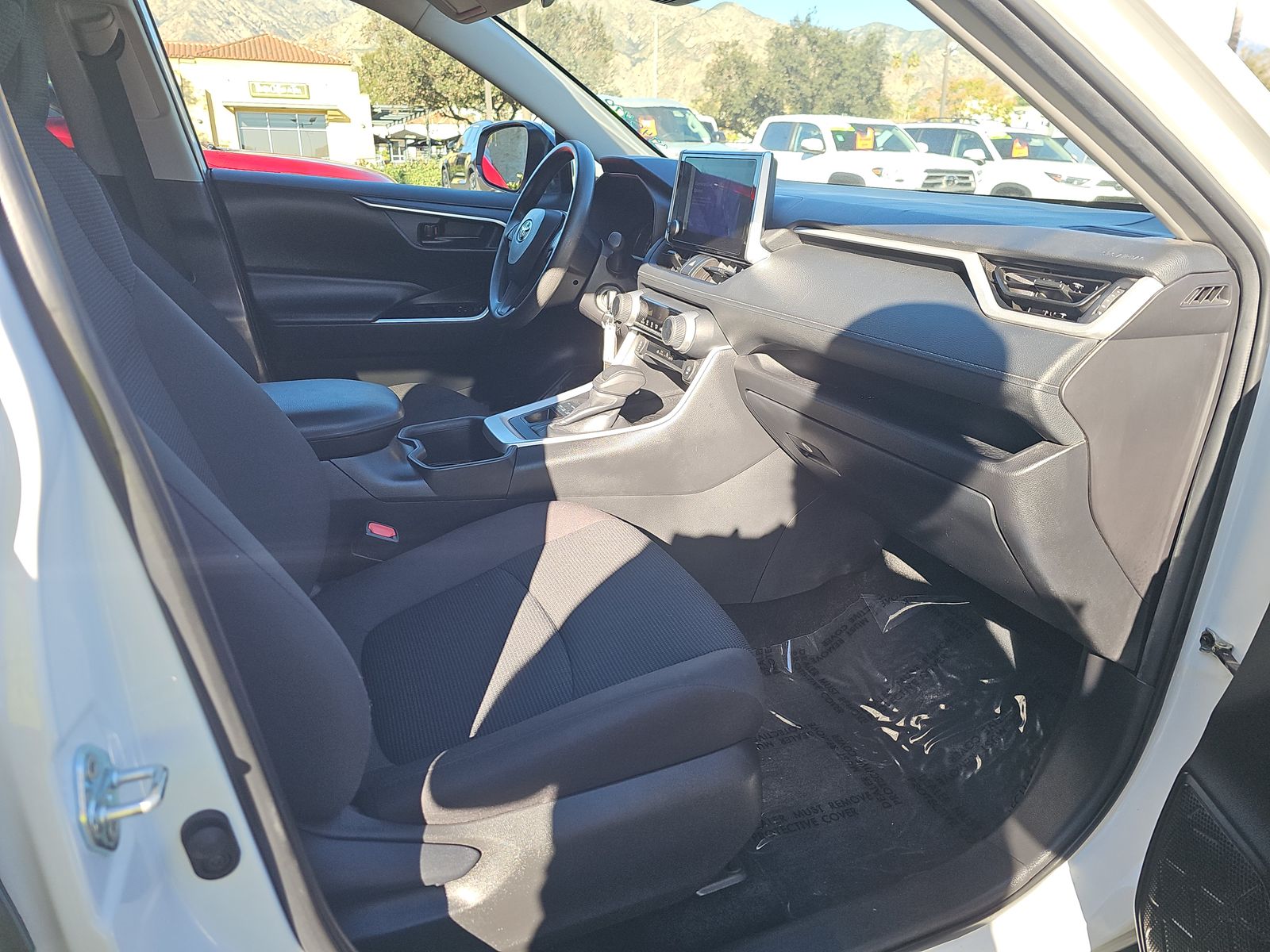 2024 Toyota RAV4 LE AWD