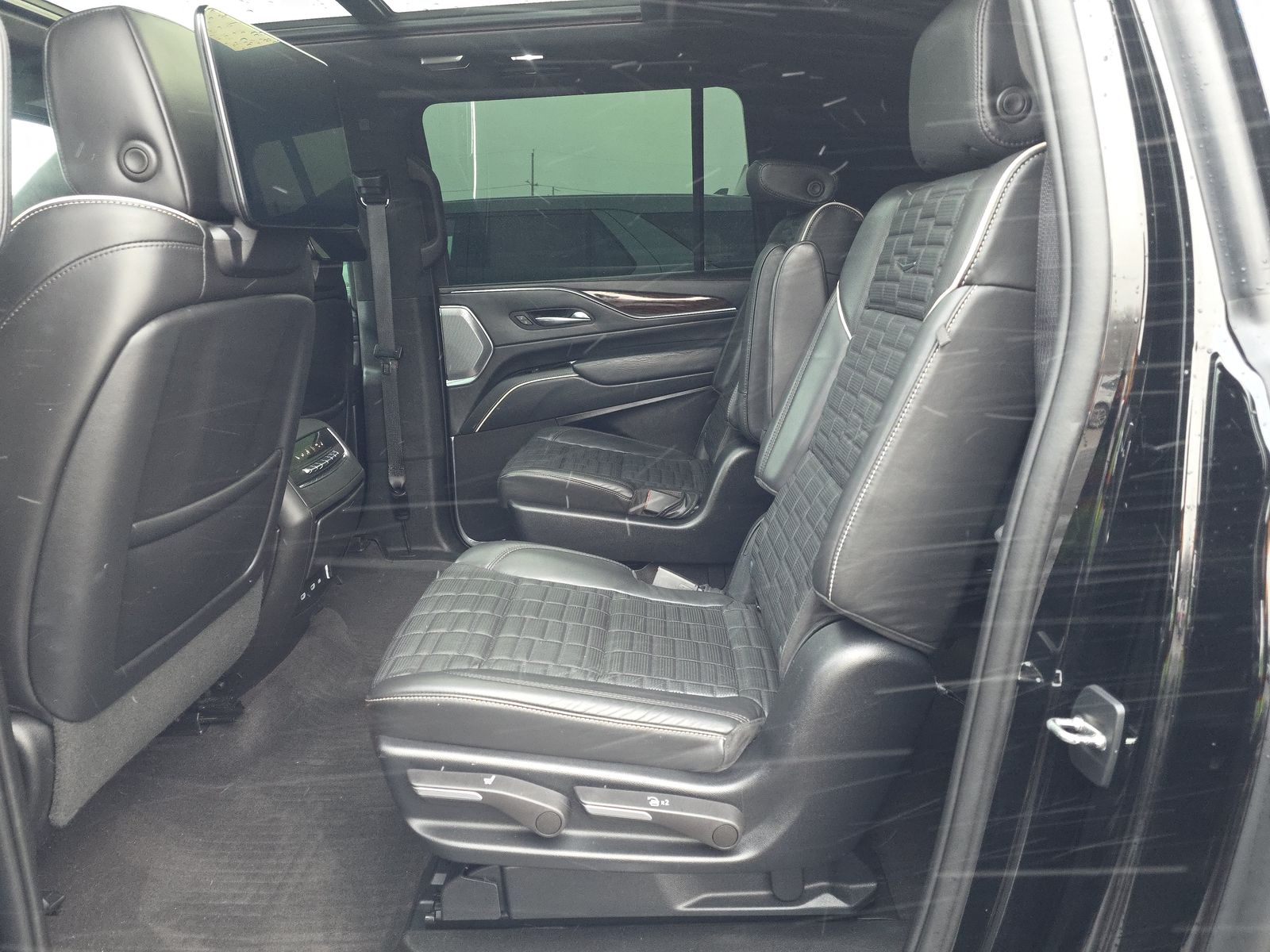 2023 Cadillac Escalade ESV Sport Platinum AWD