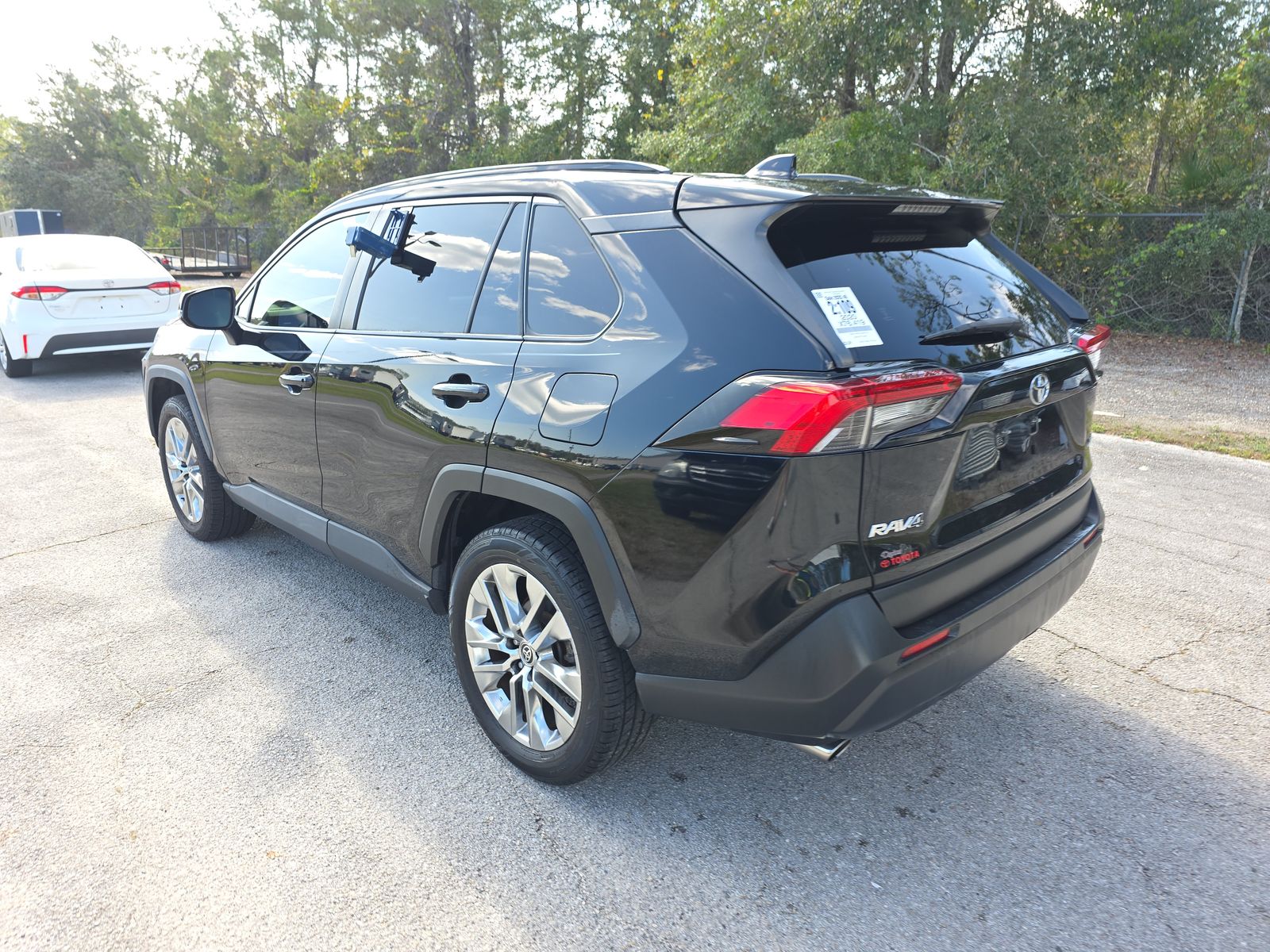 2020 Toyota RAV4 XLE Premium FWD