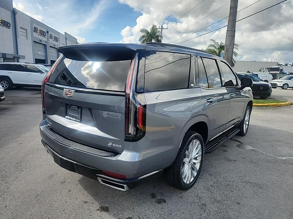 2022 Cadillac Escalade Luxury AWD