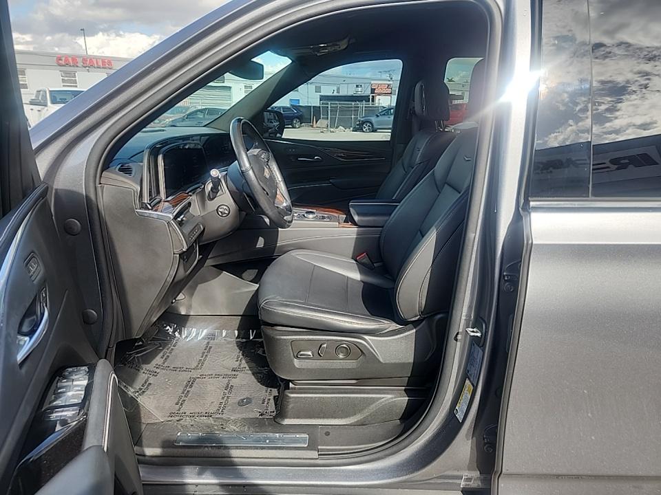 2022 Cadillac Escalade Luxury AWD