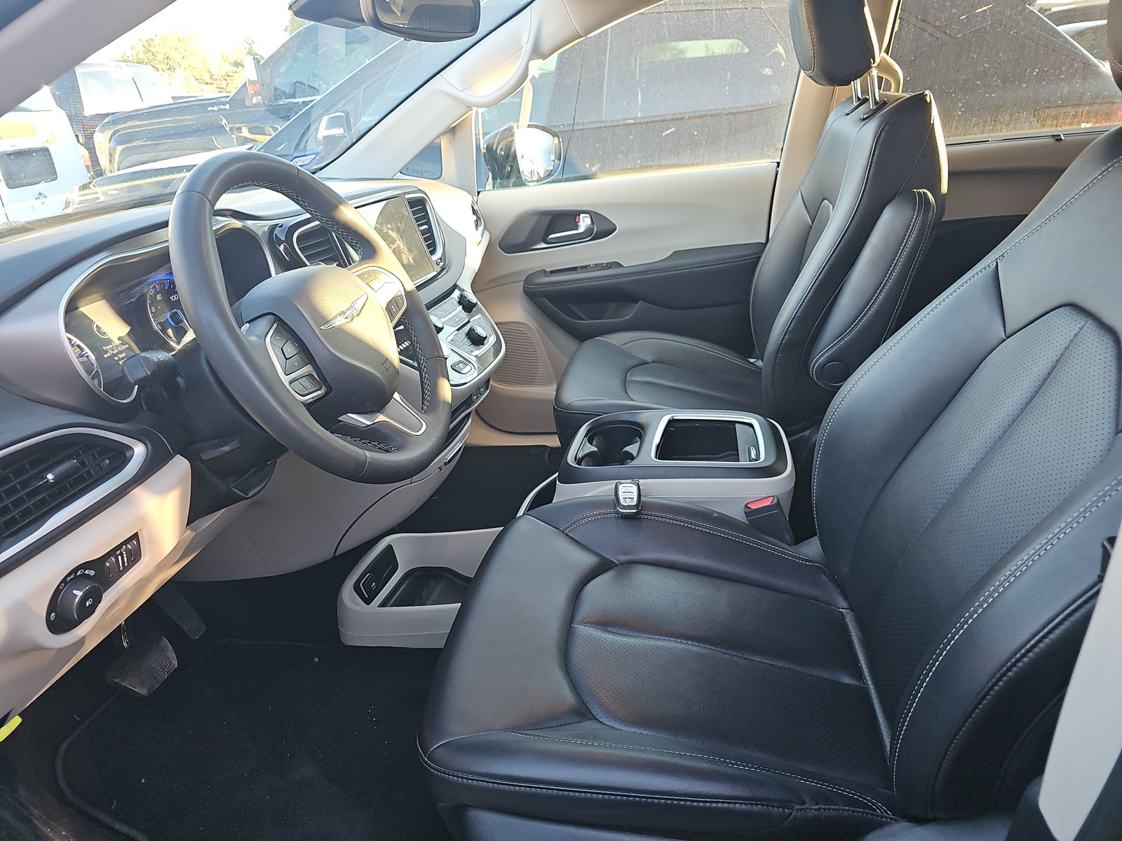 2024 Chrysler Pacifica Touring L FWD