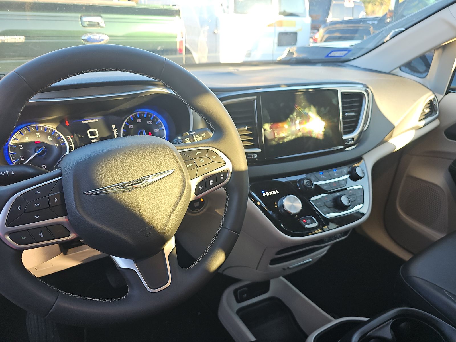 2024 Chrysler Pacifica Touring L FWD