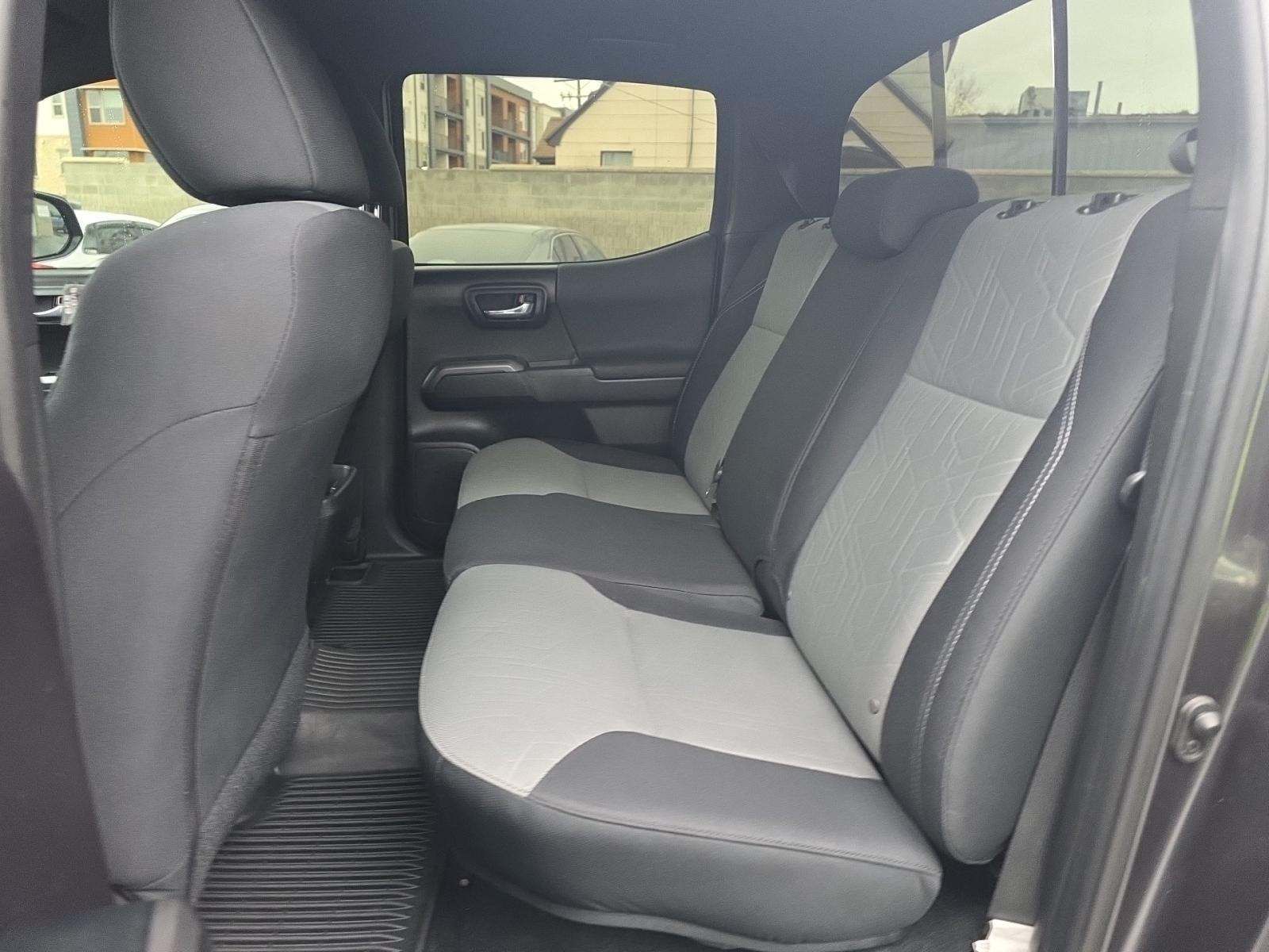 2020 Toyota Tacoma TRD Sport RWD