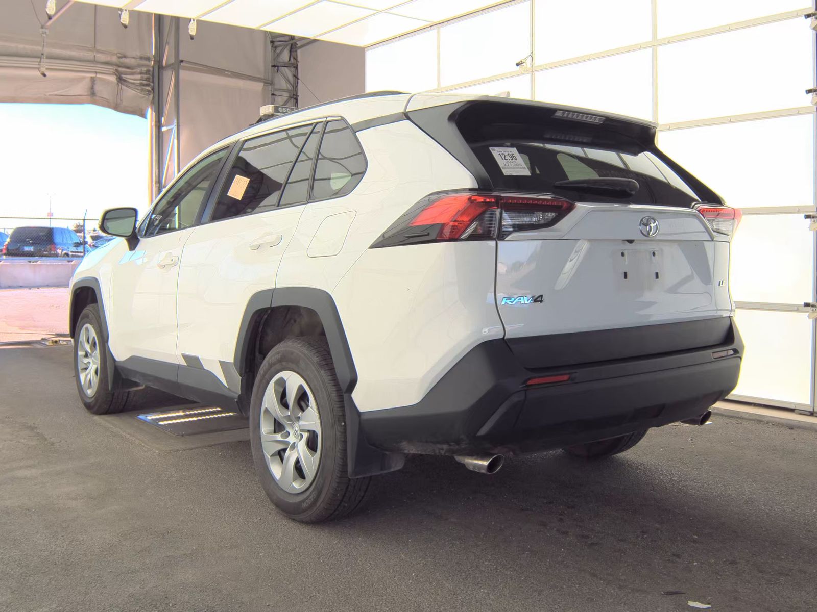 2021 Toyota RAV4 LE AWD