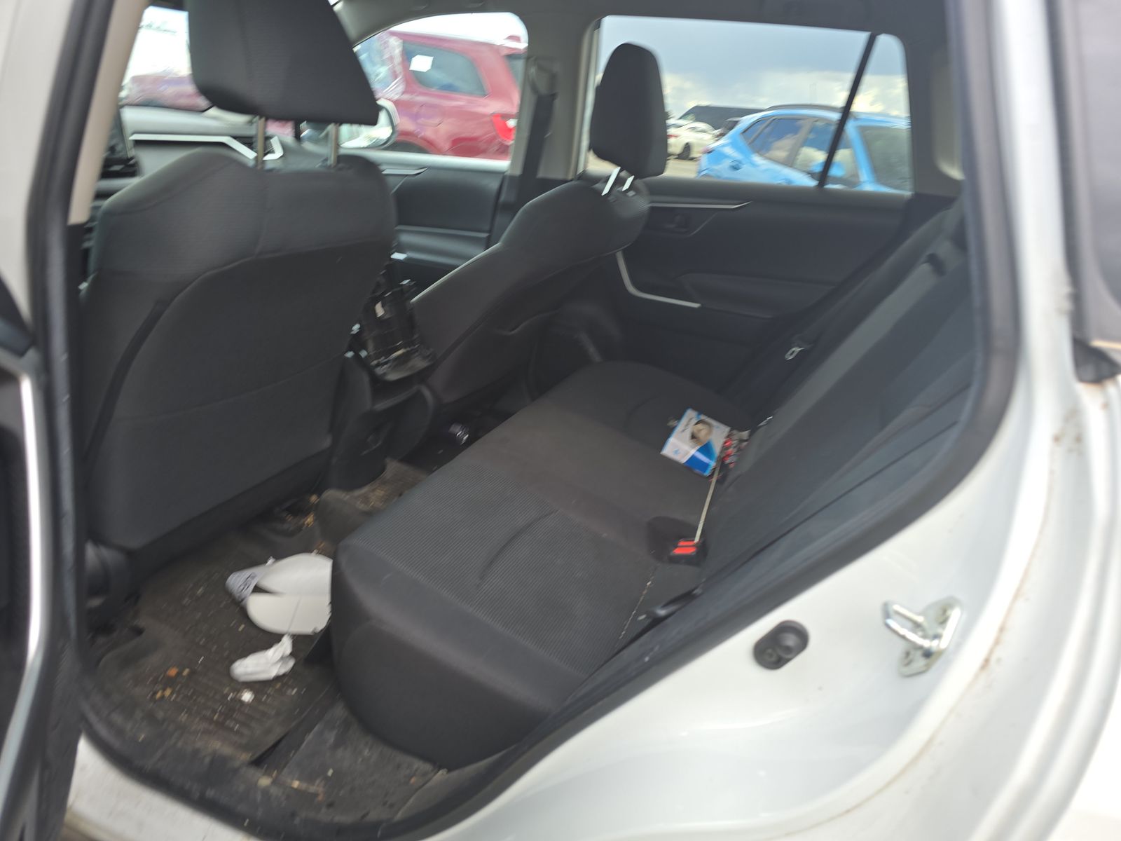 2021 Toyota RAV4 LE AWD