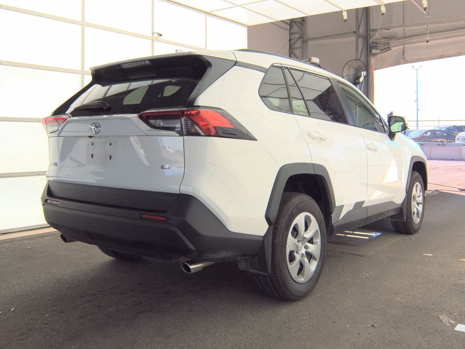 2021 Toyota RAV4 LE AWD