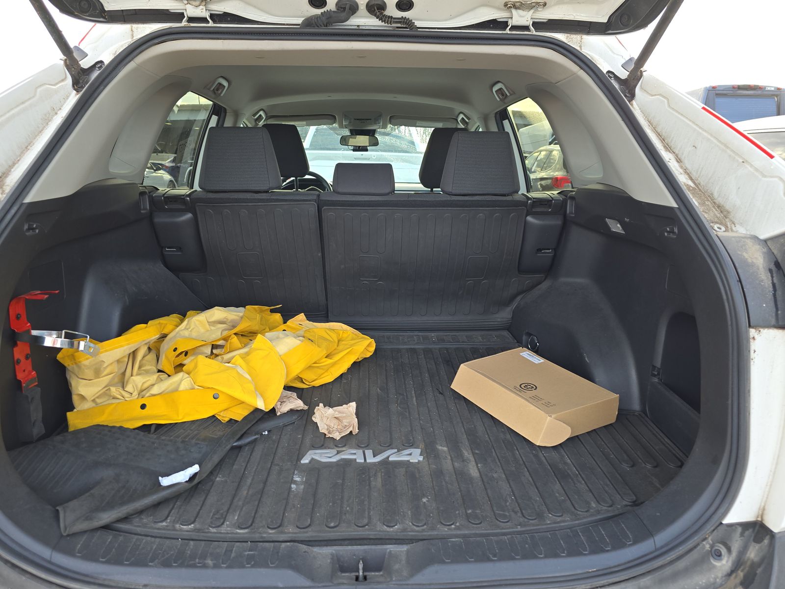 2021 Toyota RAV4 LE AWD