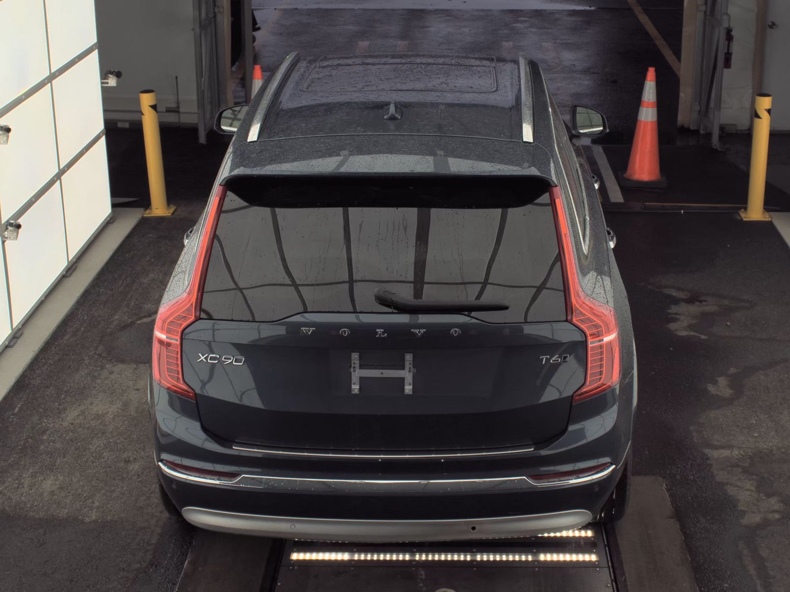 2022 Volvo XC90 T6 Inscription AWD