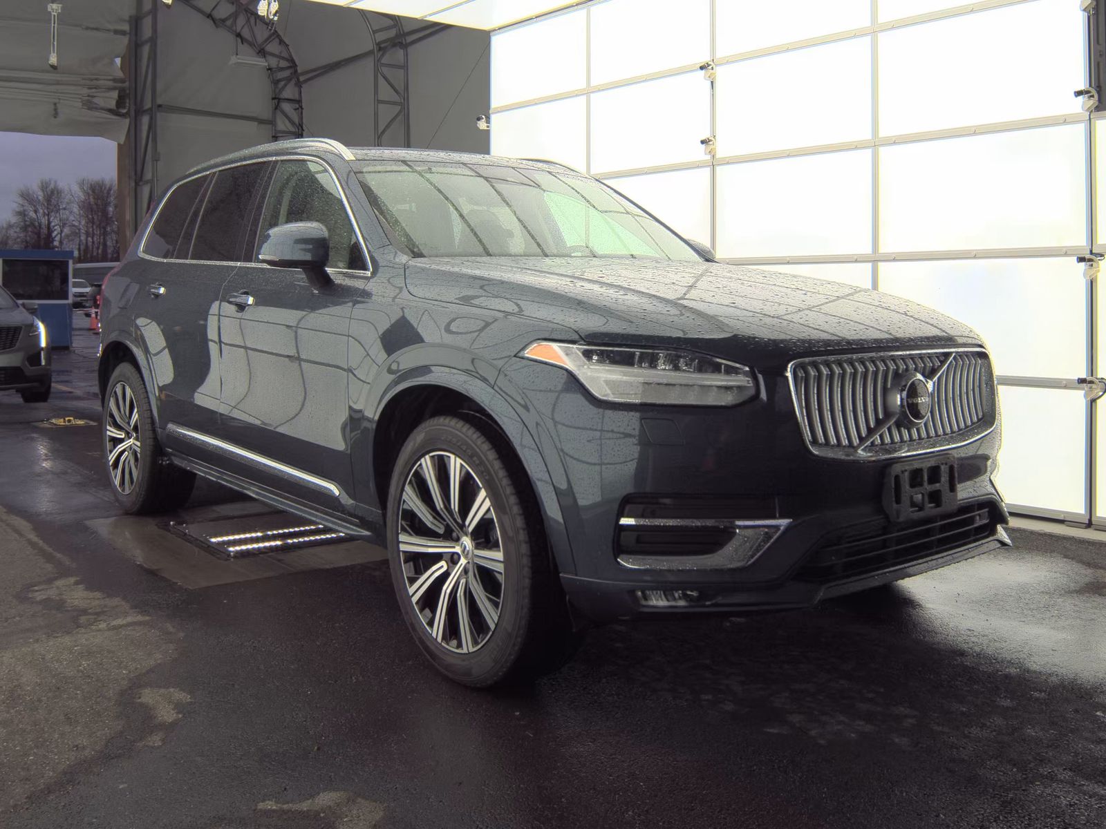 2022 Volvo XC90 T6 Inscription AWD