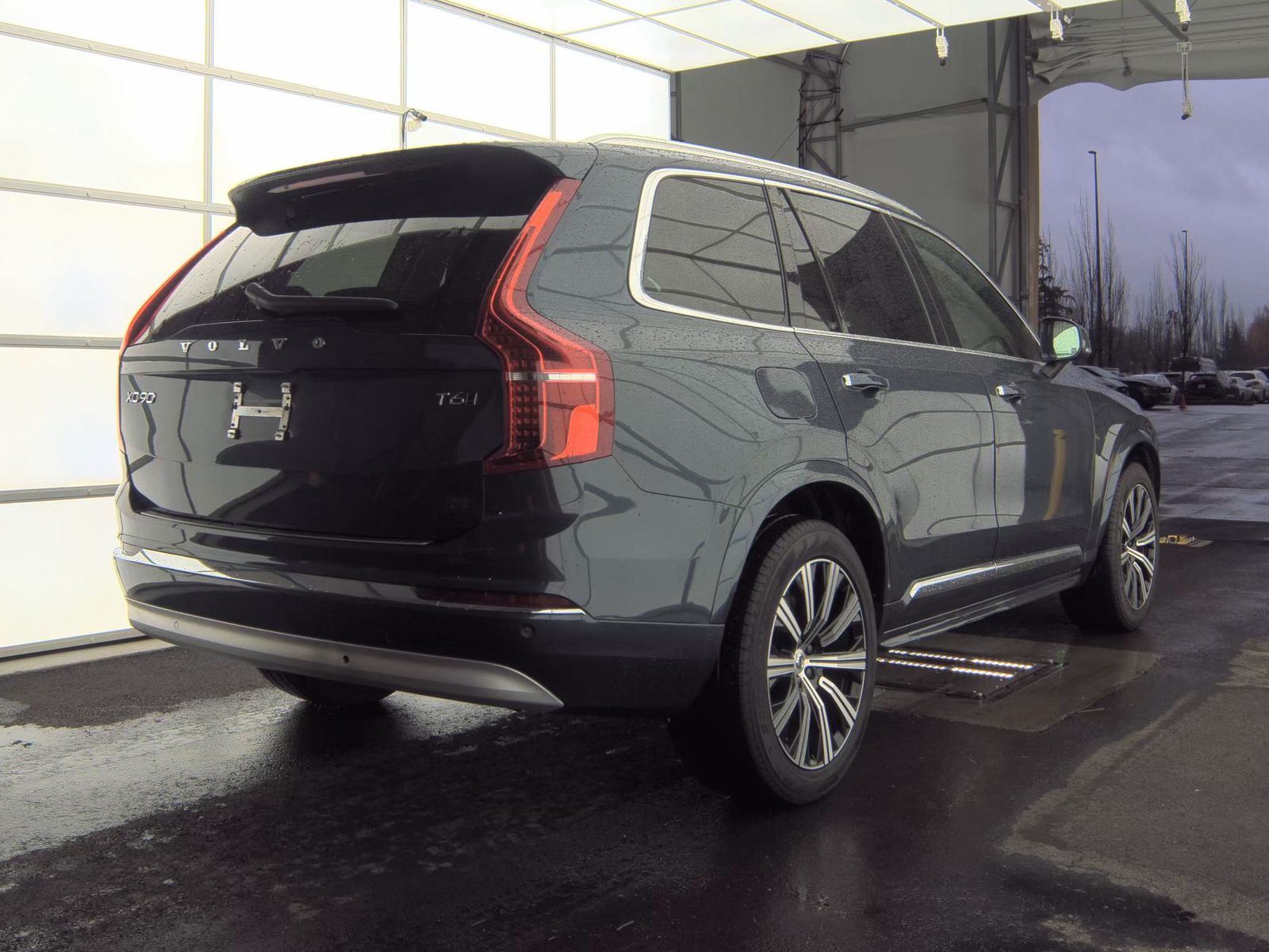 2022 Volvo XC90 T6 Inscription AWD