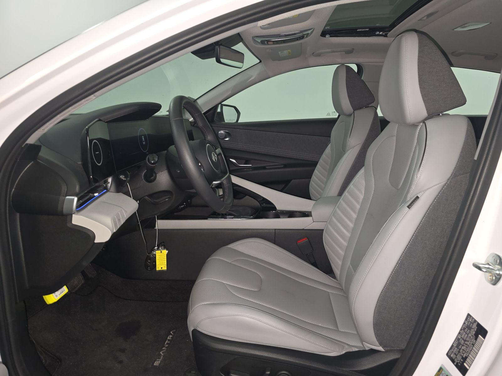 2024 Hyundai Elantra Limited FWD