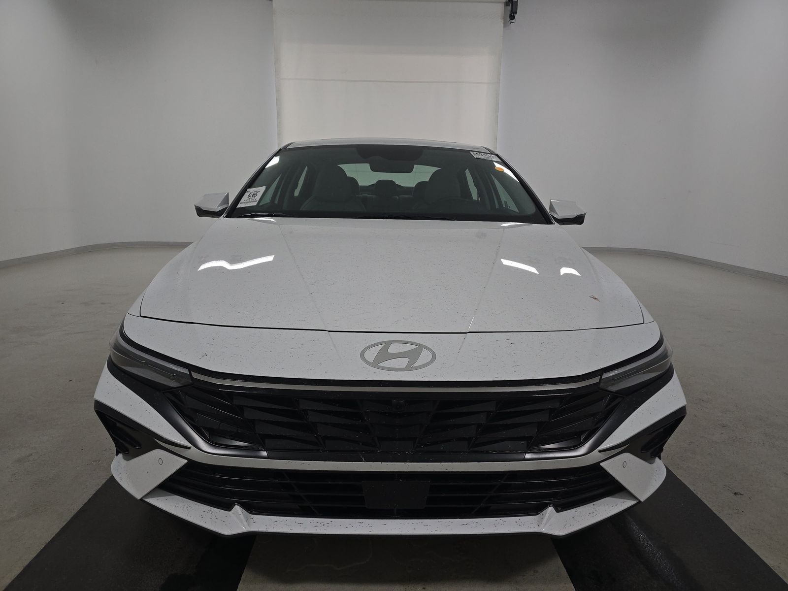 2024 Hyundai Elantra Limited FWD