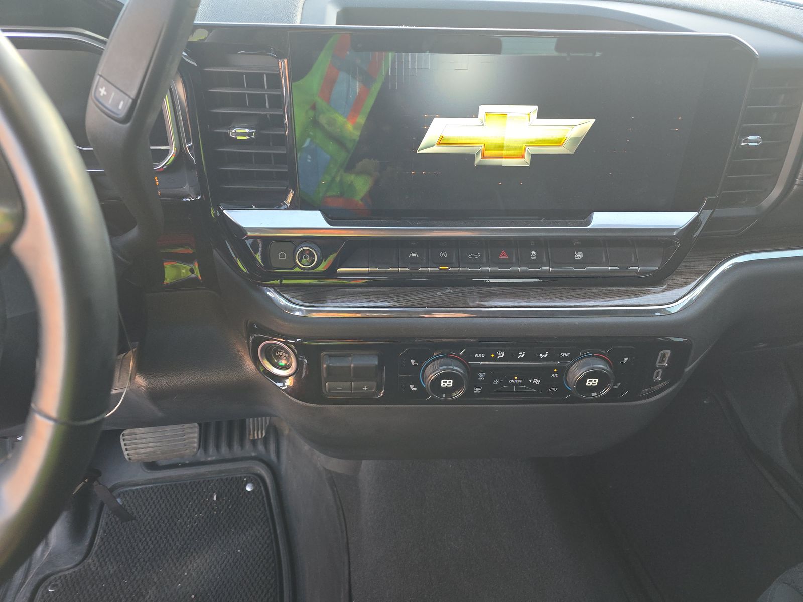 2023 Chevrolet Silverado 1500 LT RWD