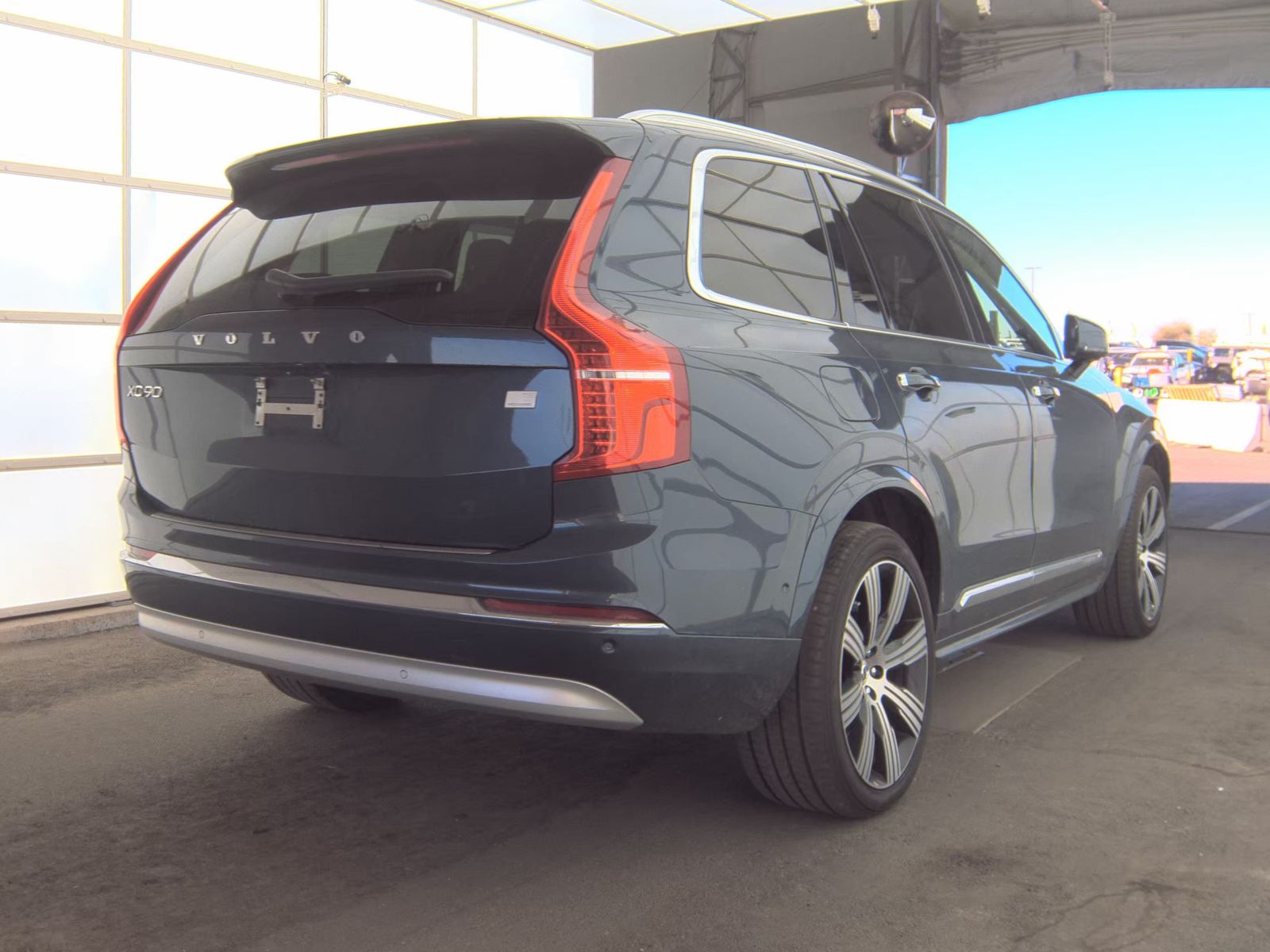 2022 Volvo XC90 Recharge T8 Inscription AWD