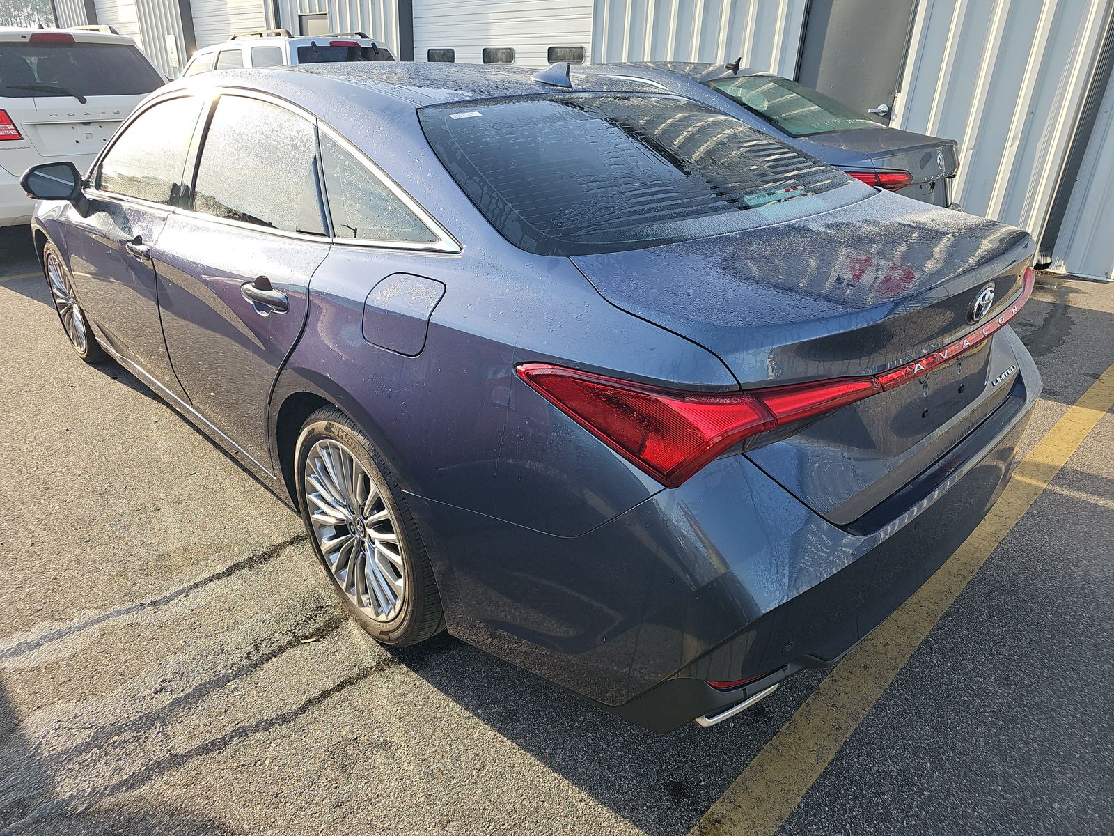 2020 Toyota Avalon Limited FWD